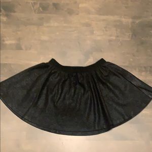 Cute swing skirt black soft brushed faux suede🖤